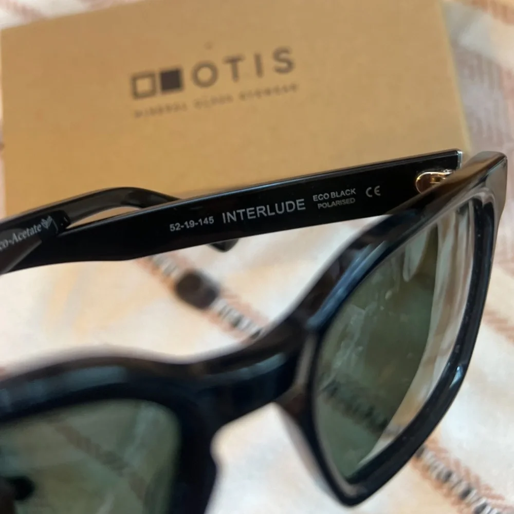 OTIS Eyewear otis eyewear
